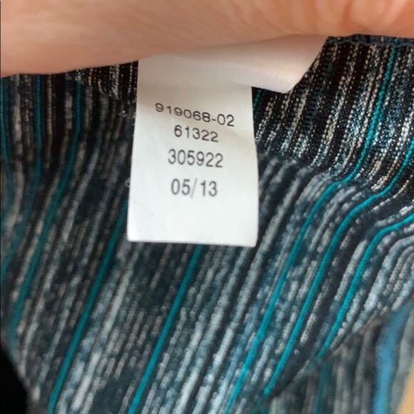 Athleta Royal Pigeon Tank In Teal - Picture 5 of 5